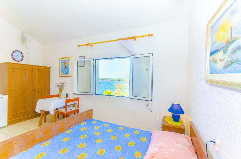 Apartments Pera Ražanj Eksteriør billede