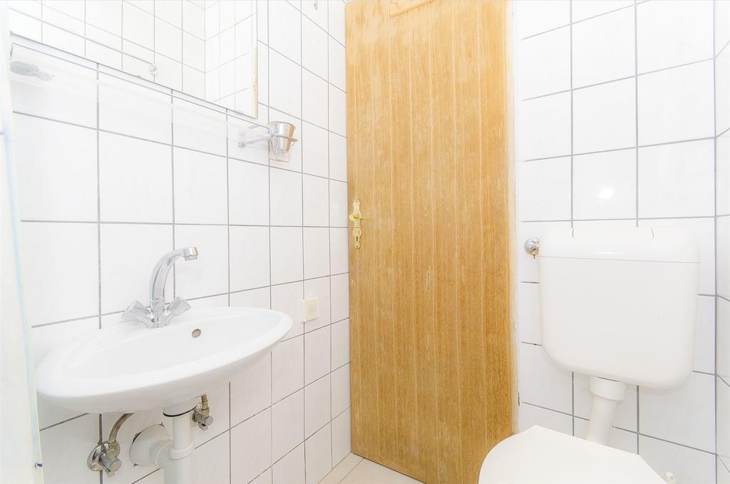 Apartments Pera Ražanj Eksteriør billede